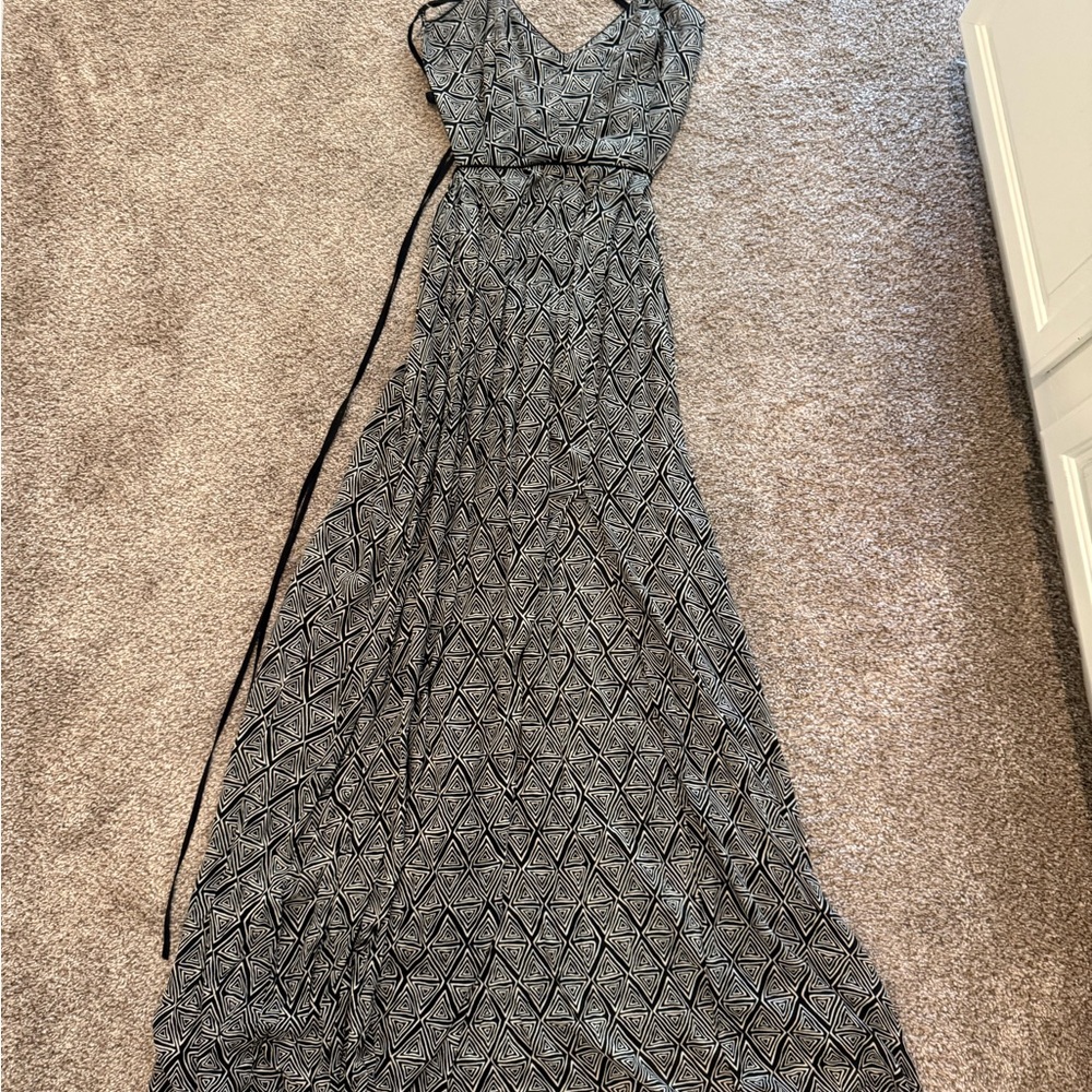 Urban Outfitters Black and Gray Patterned Maxi Dress
